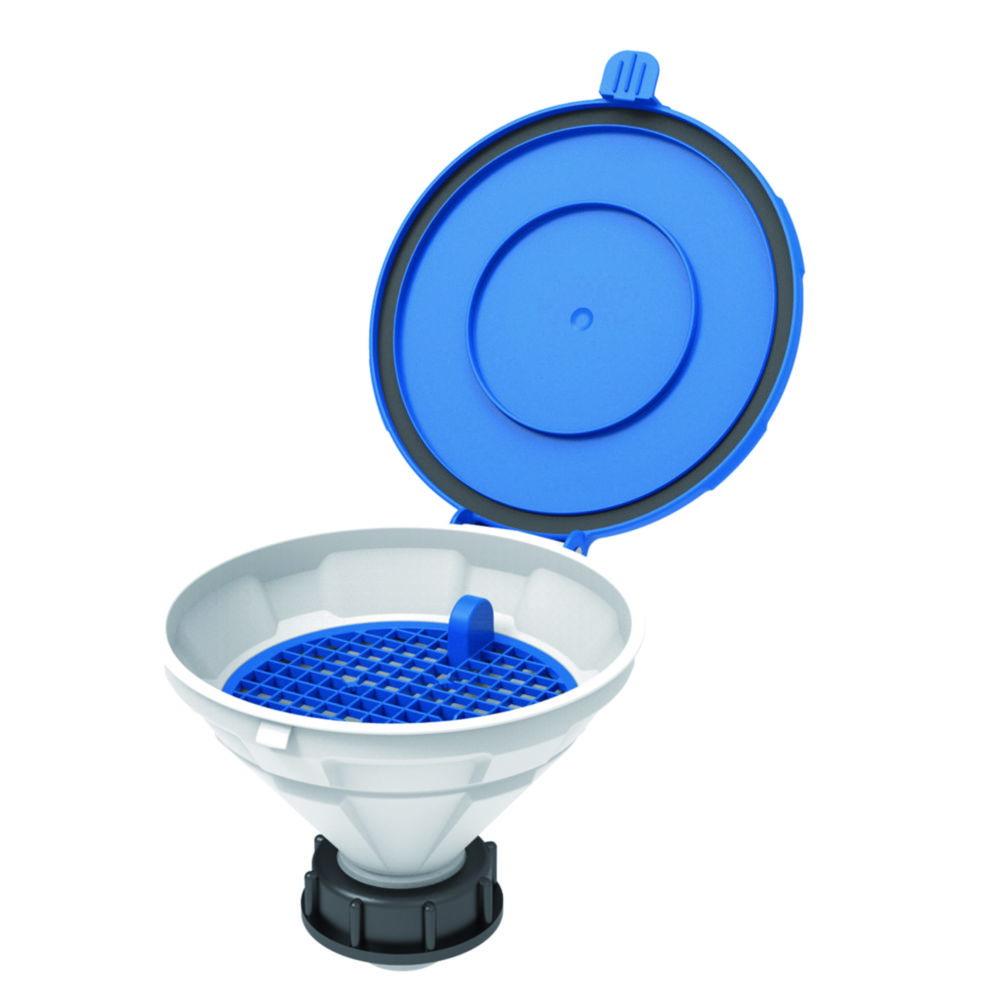 SCAT Funnel with Lid "MARCO", V2.0, S55, PE-HD, with Removable Sieve, Ø 140 mm
