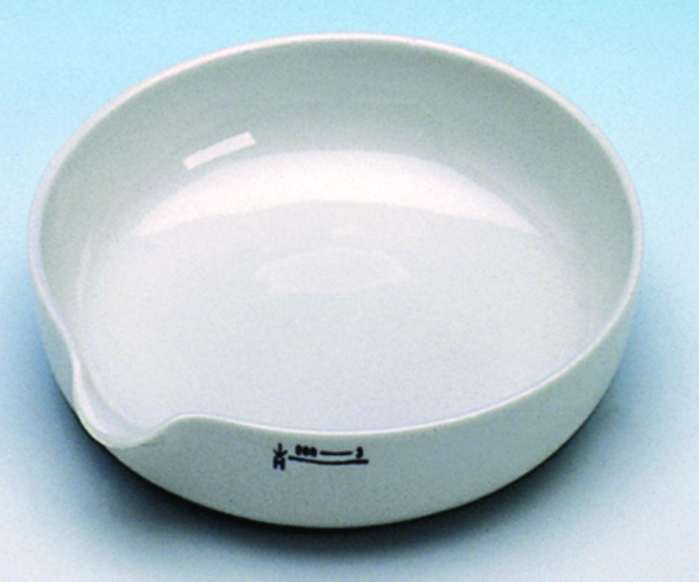 Haldenwanger Evaporating Basin 63 mm Ø Porcelain, Flat, with Spout, Glazed, DIN 12903, Form A


